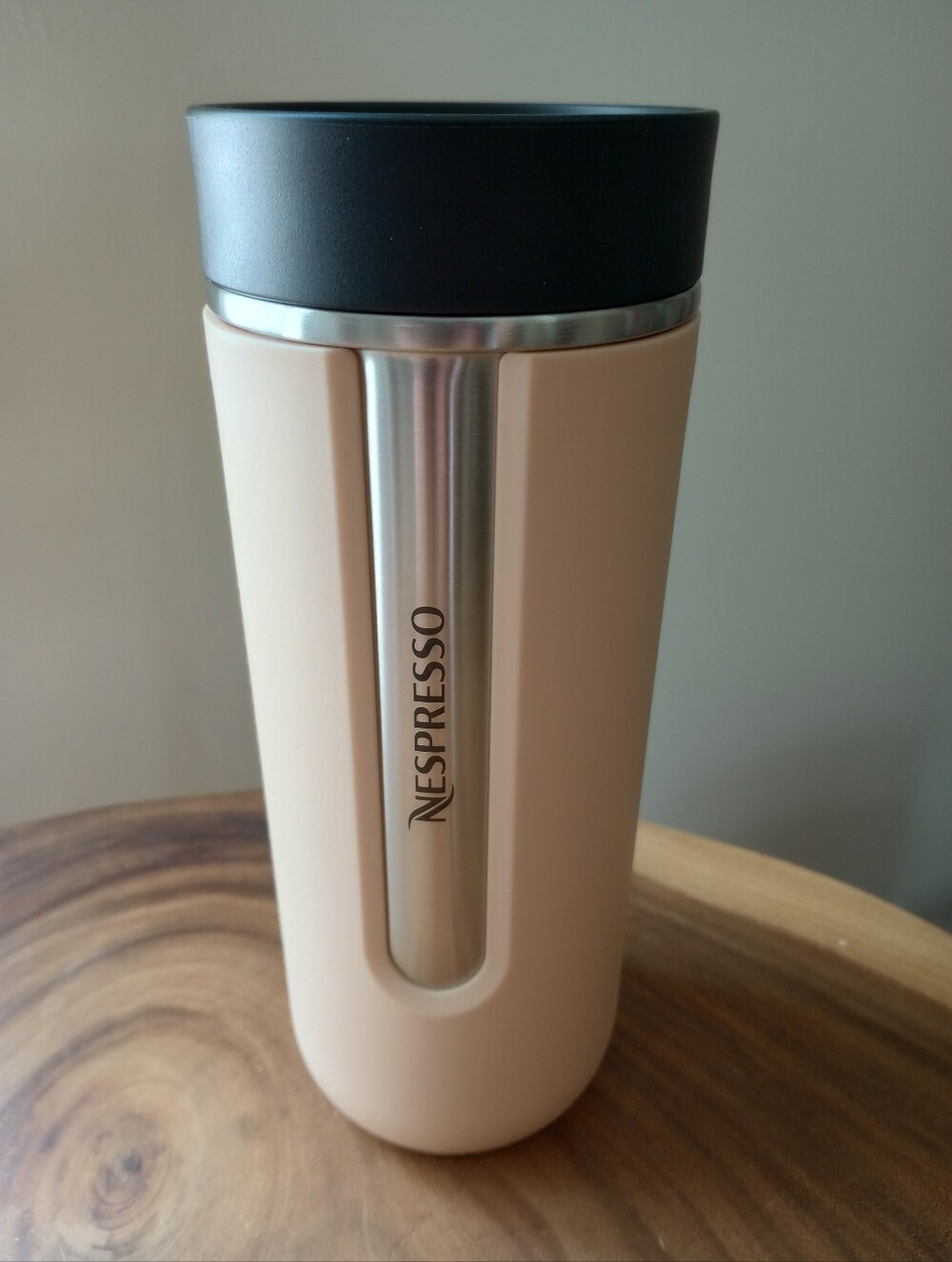 Nespresso Nomad Travel Mug Large in Latte NIB 18 oz